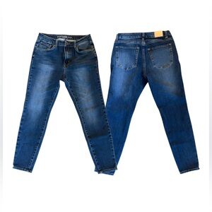 Two Pairs American Eagle High-Rise Curvy Jeggings Size 8 Short Inseam